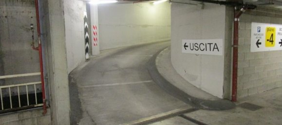 15m² Garage in Milan, Italy No. 244846 12
