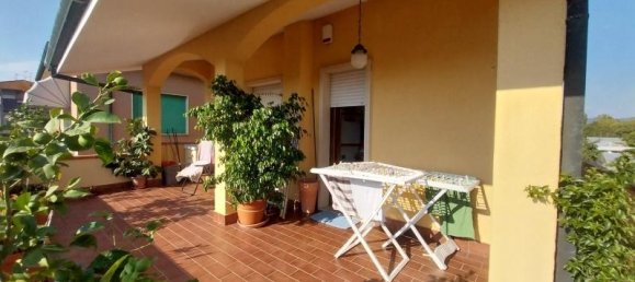 6 rooms House in Viareggio, Italy No. 232891 10