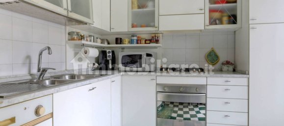 3 bedrooms Villa in Latina, Italy No. 285390 3