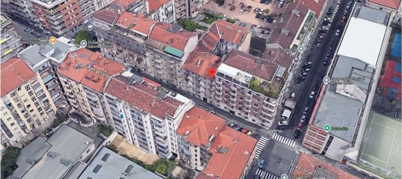 3 rooms Apartment in Turin, Italy No. 10325 9