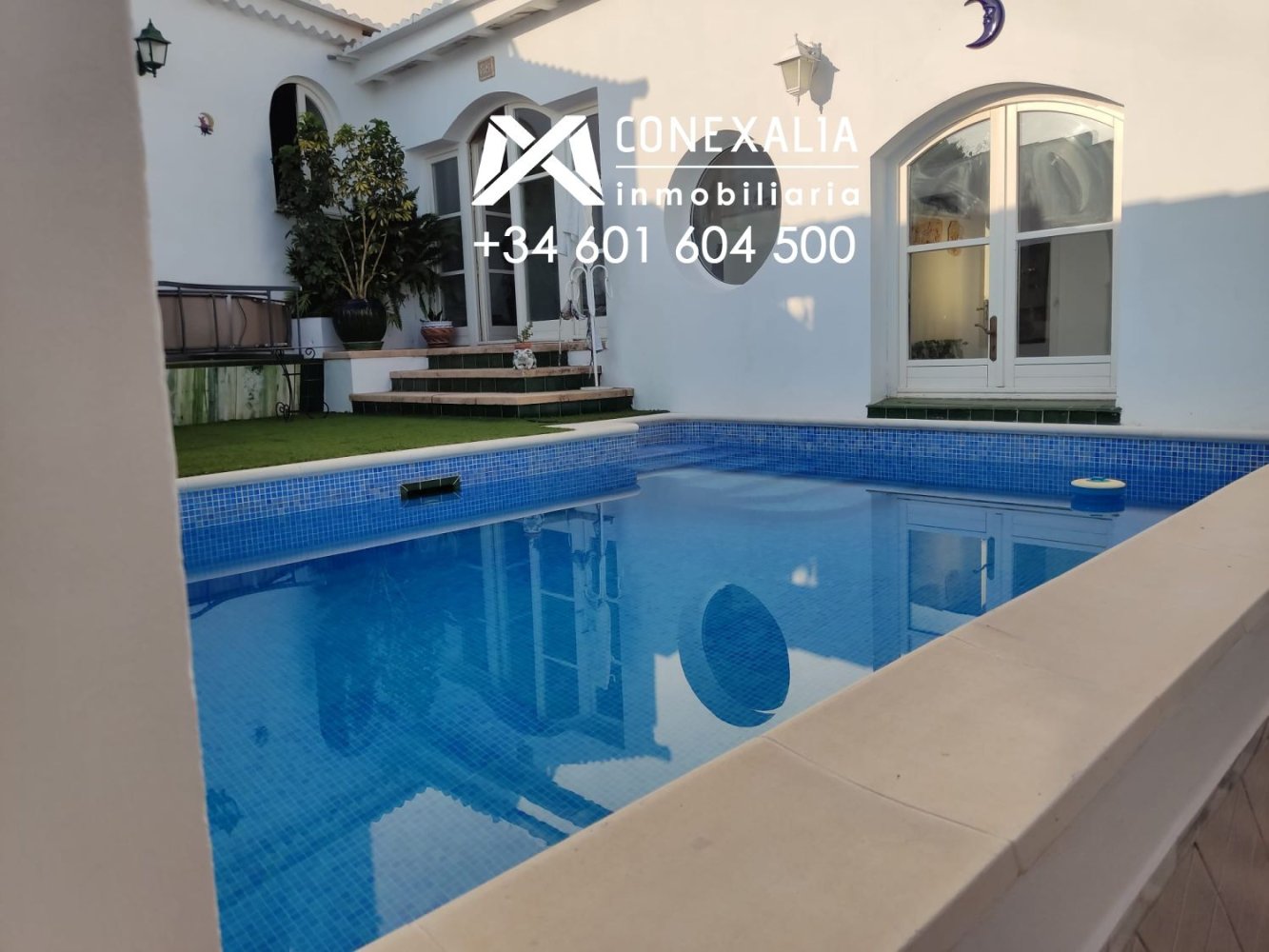 2 bedrooms House in Cadiz, Spain No. 210126