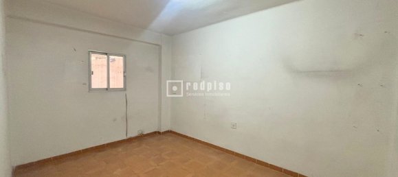 Apartamento de 2 dormitorios en Valencia, Spain No. 168365 10