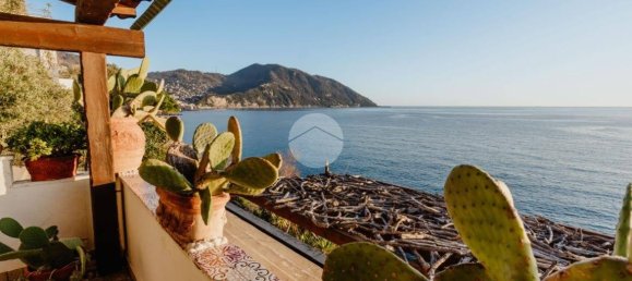 6 chambres Villa à Recco, Italy No. 214605 13