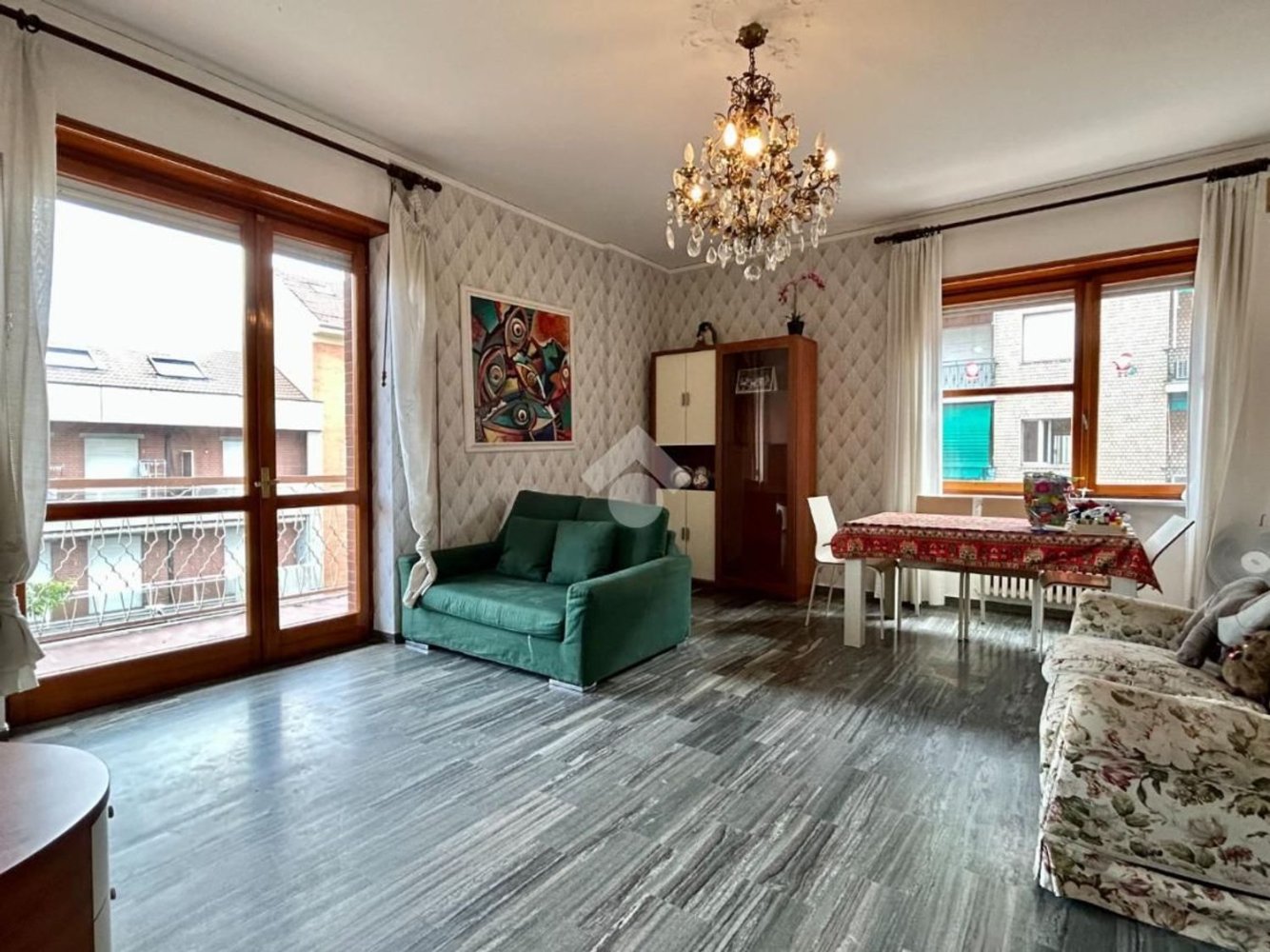 5 rooms Apartment in Asti, Italy No. 258959