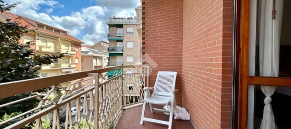 5 rooms Apartment in Asti, Italy No. 258959 17