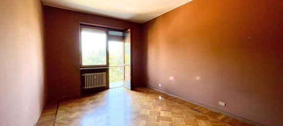 4 chambres Appartement à Rivoli, Italy No. 339868 10