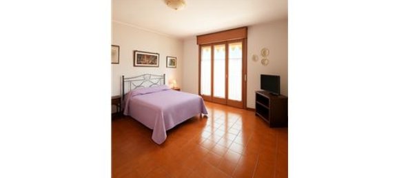 4 Schlafzimmer Villa in Caltignaga, Italy, Nr. 279262 5