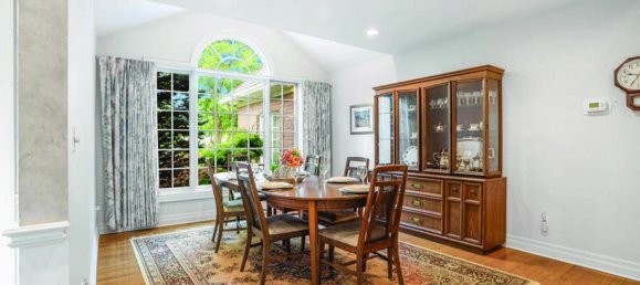 2 bedrooms House in Niagara-on-the-Lake, Canada No. 290 2