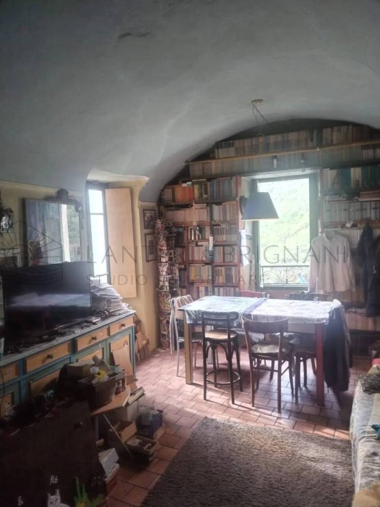 6 Schlafzimmer Villa in Apricale, Italy, Nr. 263719