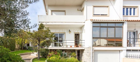 5 bedrooms House in Lisbon, Portugal No. 128986 2