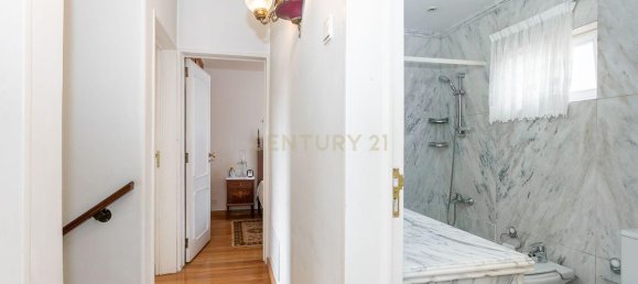 5 bedrooms House in Lisbon, Portugal No. 128986 29