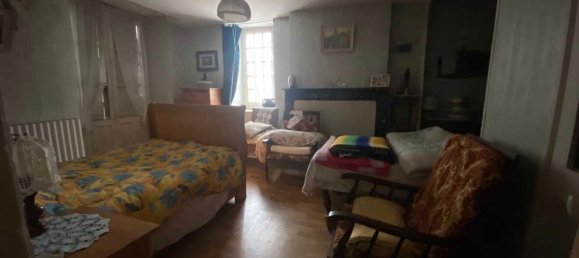 3 bedrooms House in Sille-le-Guillaume, France No. 198441 10