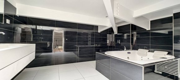 Duplex T4 em Saint-Cloud, France N.º 314846 12