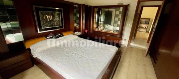 5 bedrooms House in Bellante, Italy No. 345384 8