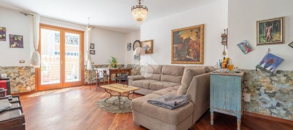 Квартира с 2 спальнями в Рим, Италия № 325121 15