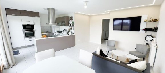 4 bedrooms House in Menucourt, France No. 285749 8