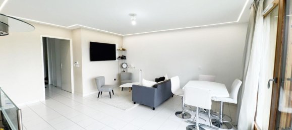 4 bedrooms House in Menucourt, France No. 285749 6