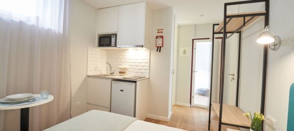 348m² Building in Leiria, Portugal No. 132002 19