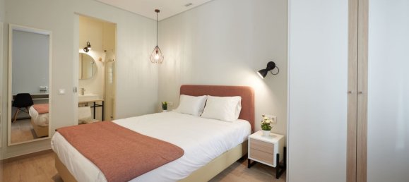 348m² Building in Leiria, Portugal No. 132002 2