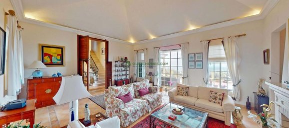 4 Schlafzimmer Villa in Loule, Portugal, Nr. 95854 7