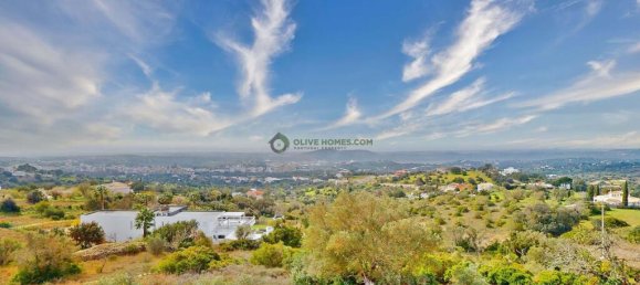 4 Schlafzimmer Villa in Loule, Portugal, Nr. 95854 8