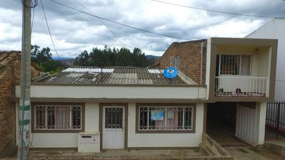 4 bedrooms House in Boyaca, Colombia No. 3421