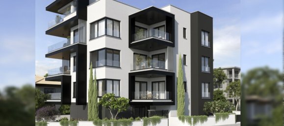 3 bedrooms Apartment in Limassol, Cyprus No. 1558 4