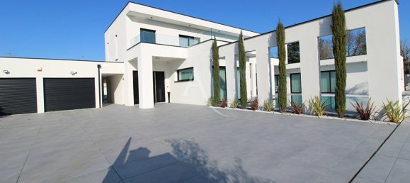 5 Schlafzimmer Haus in Saint-Gervais-la-Foret, France, Nr. 229715 3