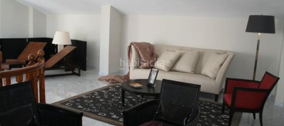 3 Schlafzimmer Penthouse in Marbella, Spain, Nr. 21684 8