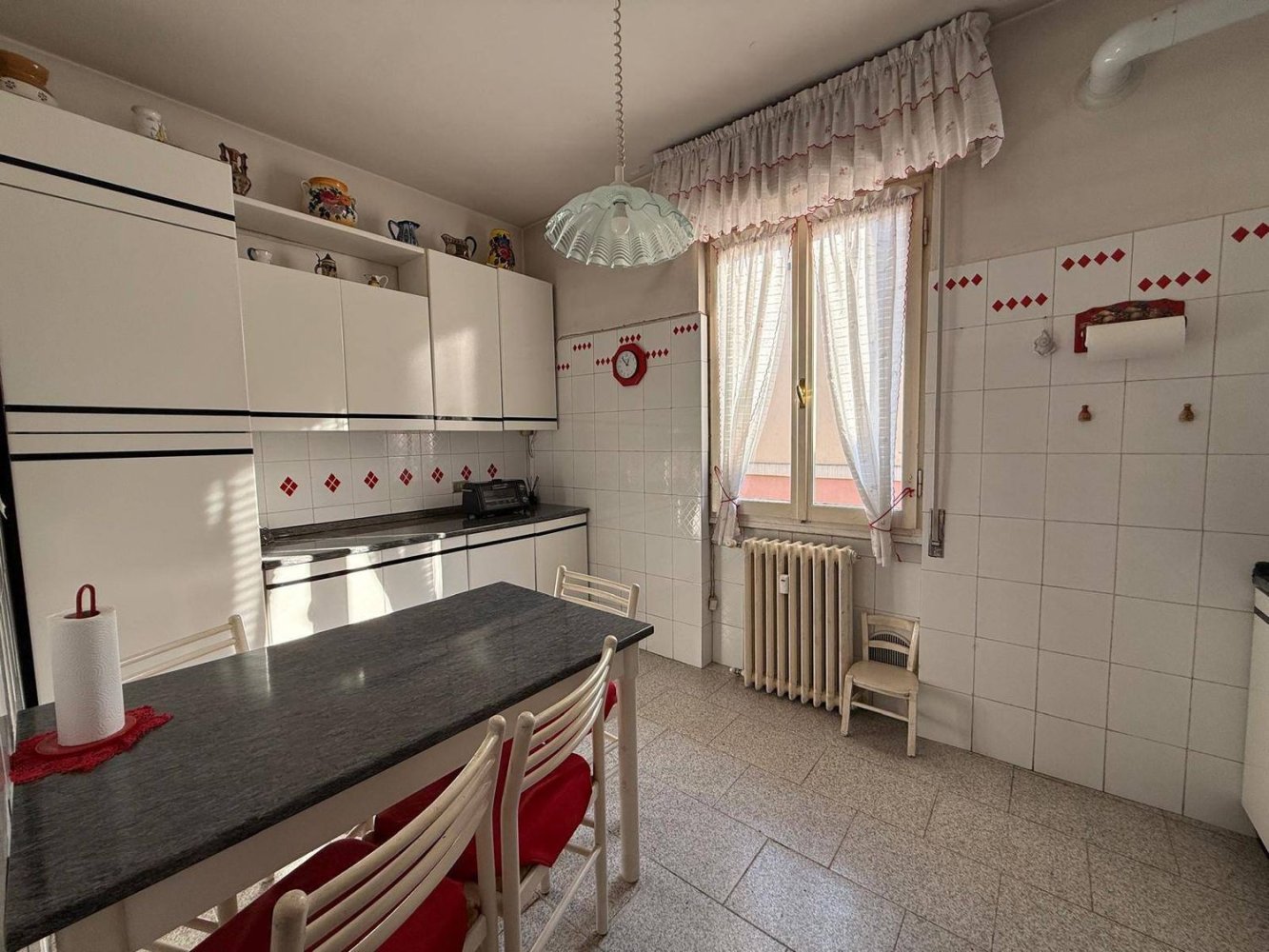 3-salle Appartement à Bresso, Italy No. 187751