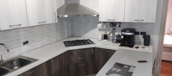 Квартира с 4 комнатами в Турин, Италия № 11364 3