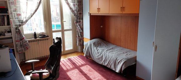 Квартира с 4 комнатами в Турин, Италия № 11364 10