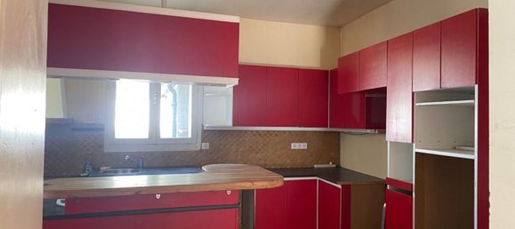 Casa de 3 dormitorios en Bonny-sur-Loire, France No. 327721 12