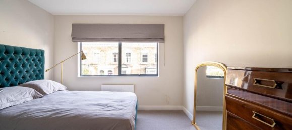 5 bedrooms House in London, United Kingdom No. 4565 11