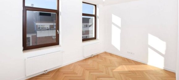 Dúplex de 4 dormitorios en Lower Saxony, Germany No. 181573 2