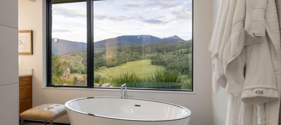 Propiedad comercial de 4 dormitorios en Edwards, USA No. 77 18