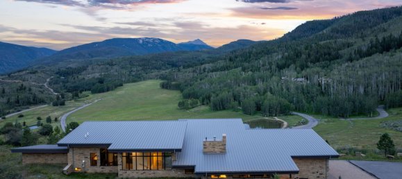 Propiedad comercial de 4 dormitorios en Edwards, USA No. 77 29