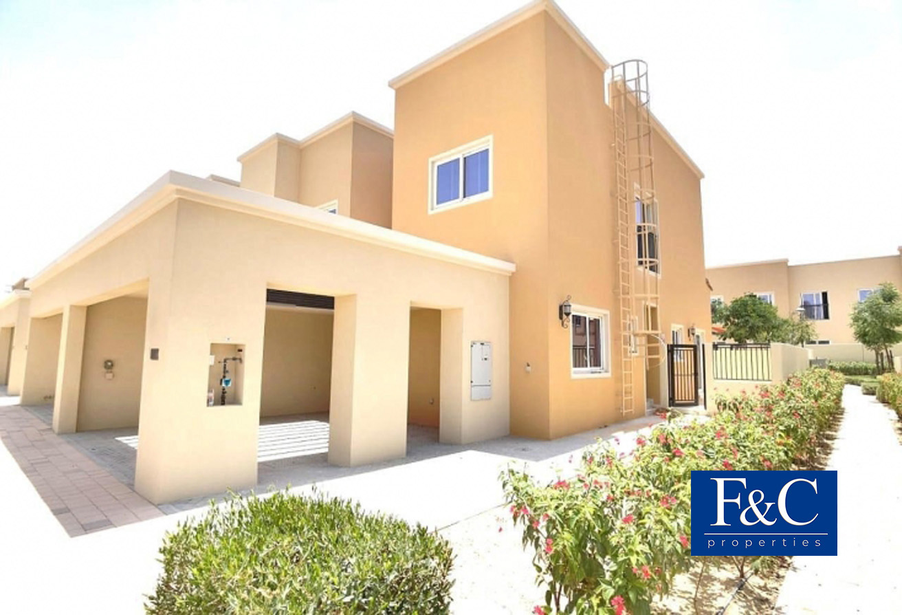 2 bedrooms Townhouse in Dubai Land, UAE No. 506