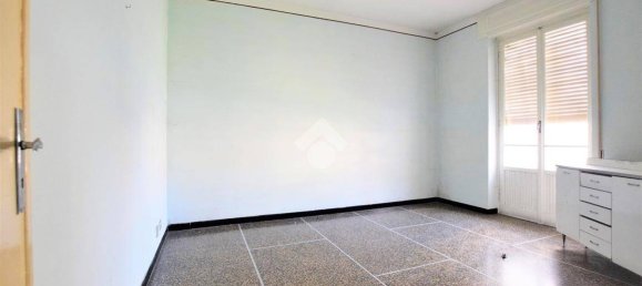 2 Schlafzimmer Wohnung in Novi Ligure, Italy, Nr. 258341 8