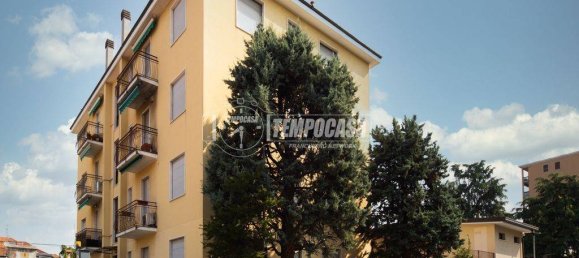 1 bedroom Apartment in Muggiò, Italy No. 378885 10