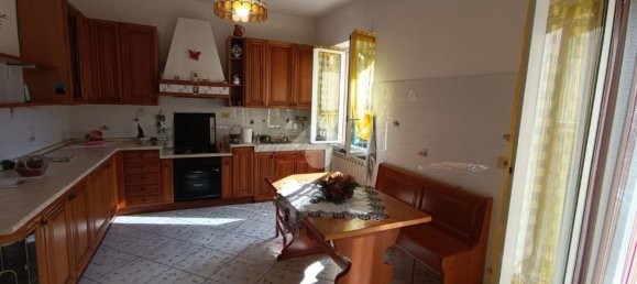 5-salle Appartement à Genoa, Italy No. 36224 18