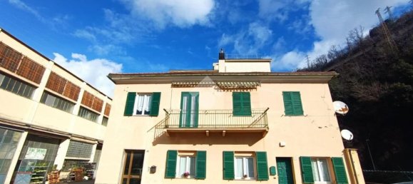 5-salle Appartement à Genoa, Italy No. 36224 38