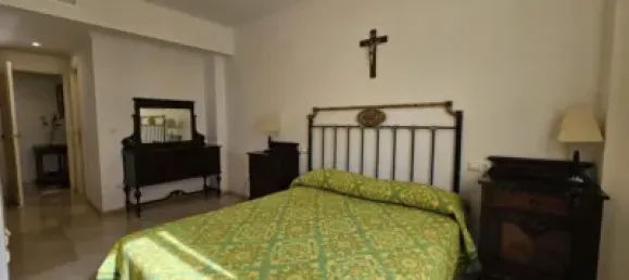 Apartamento de 3 dormitorios en Córdoba, Spain No. 85087 4