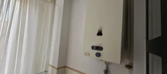 Apartamento de 3 dormitorios en Córdoba, Spain No. 85087 2