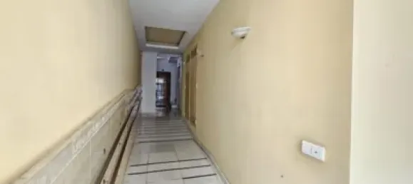 Apartamento de 3 dormitorios en Córdoba, Spain No. 85087 12