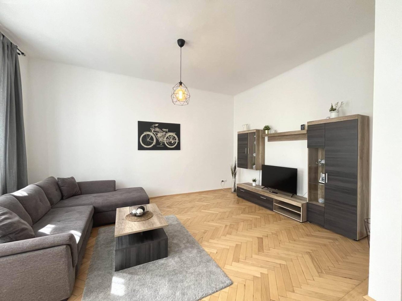 Apartamento de 3 habitaciónes en Dobling, Austria No. 210751