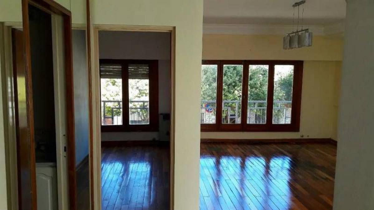 2 bedrooms House in Buenos Aires, Argentina No. 74153