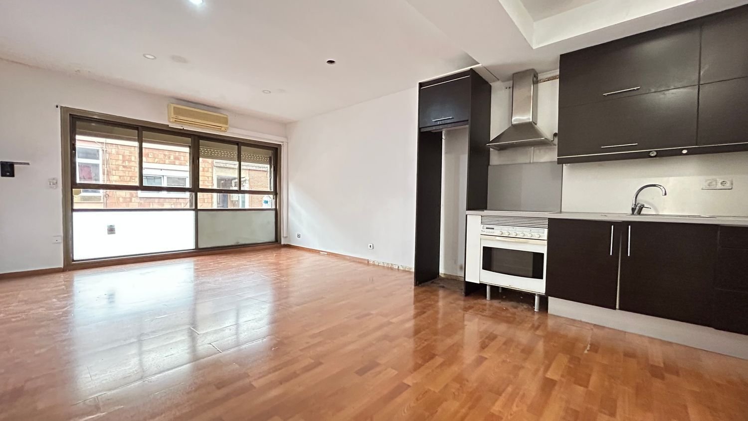 1 Schlafzimmer Wohnung in Horta-Guinardo, Spain, Nr. 267838