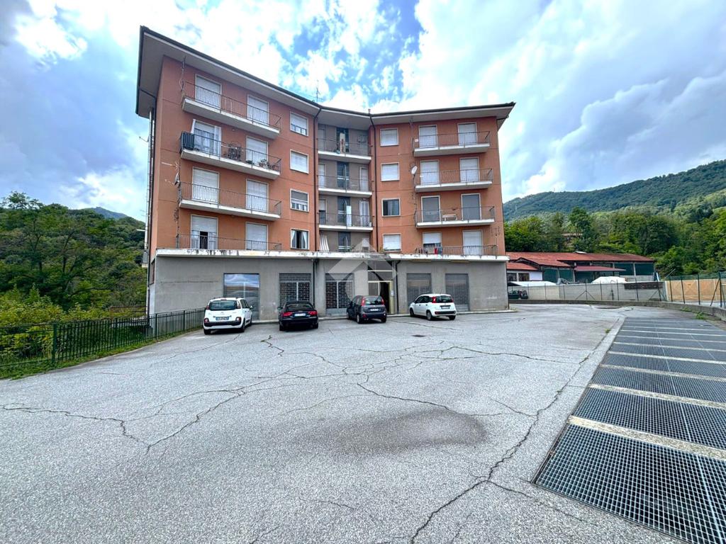 2 غرف نوم شقة في Forno Canavese, Italy رقم 272021