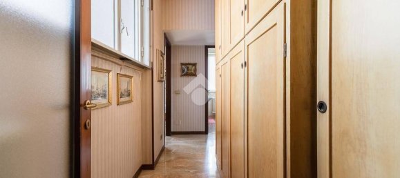 2 bedrooms Apartment in Milan, Italy No. 354250 19